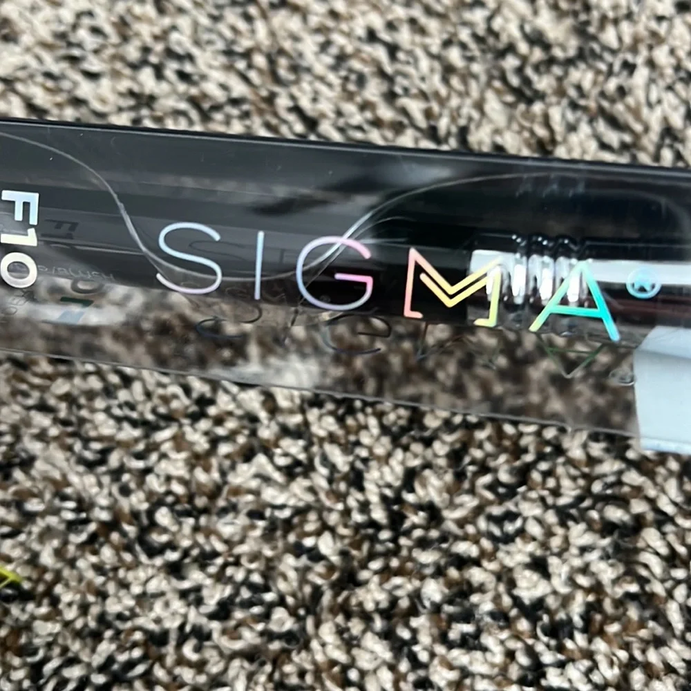 3 F10 Sigma Beauty Makeup Brushes, NWT